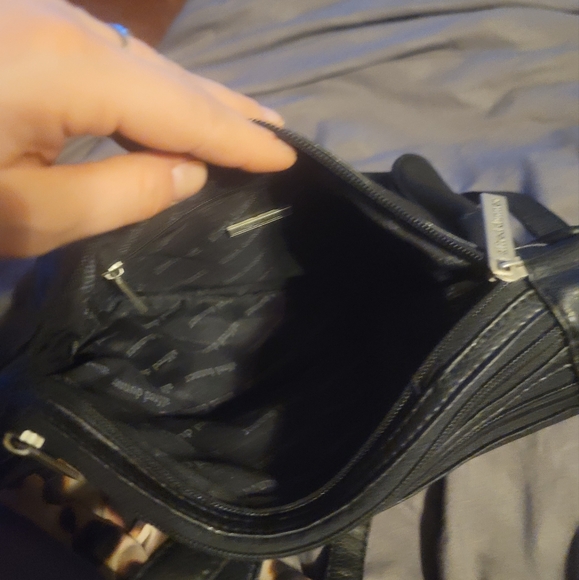 Alfred Dunner Crossbody Purse - Picture 7 of 11